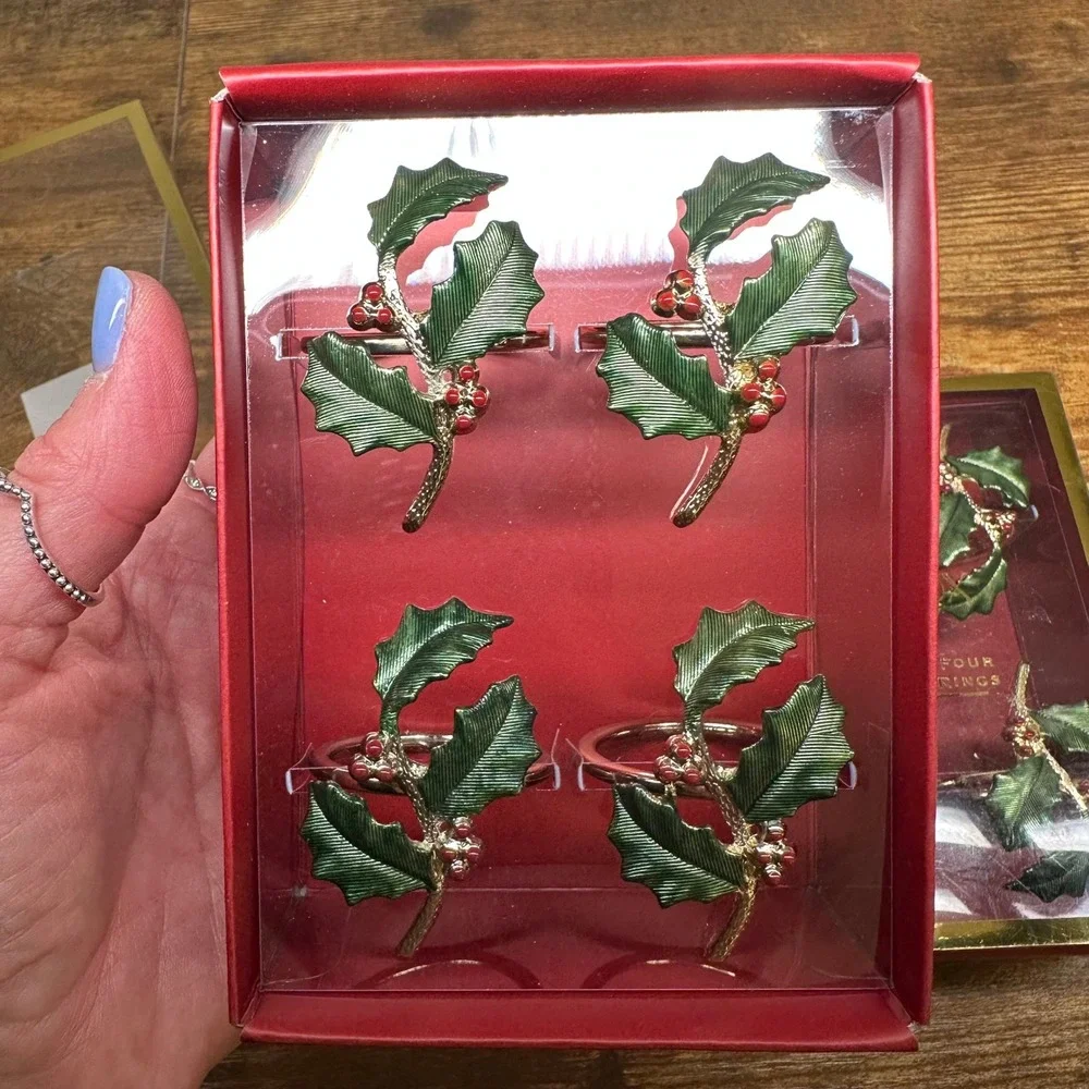 Lenox Holiday Holly and Berry Napkin Rings Gold Tone Enameled Set of 8 7156